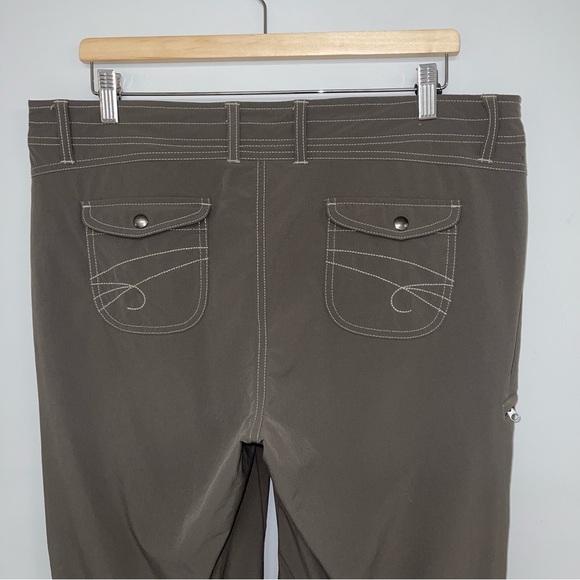 Kuhl Shorts Women’s Size 14 US Taupe Vala Roll-Up Long‎ Stretch Hiking Outdoor - Picture 8 of 10